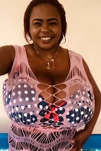 big fun bags on Dominican spreading Her Clothes