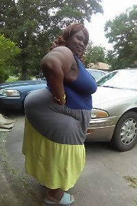 tastey Luxxe (Big booty ebony SSBBW)