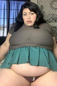 giant groaning plumper ssbbw